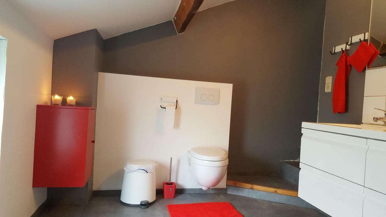 Au Calme Apartment Marchin Exterior photo